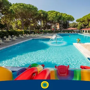 jesolo-mare-camping-village.hotelslidodijesolo.com/